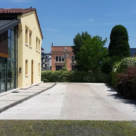 Costa
